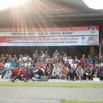 Ekspresi peserta "Konferensi Pemuda Nusantara untuk Perdamain Indonesia", 26-28 Oktober 2016 di Aula Tawang Praja, Kompleks Balaikota Surakarta. [Foto: Wahib]